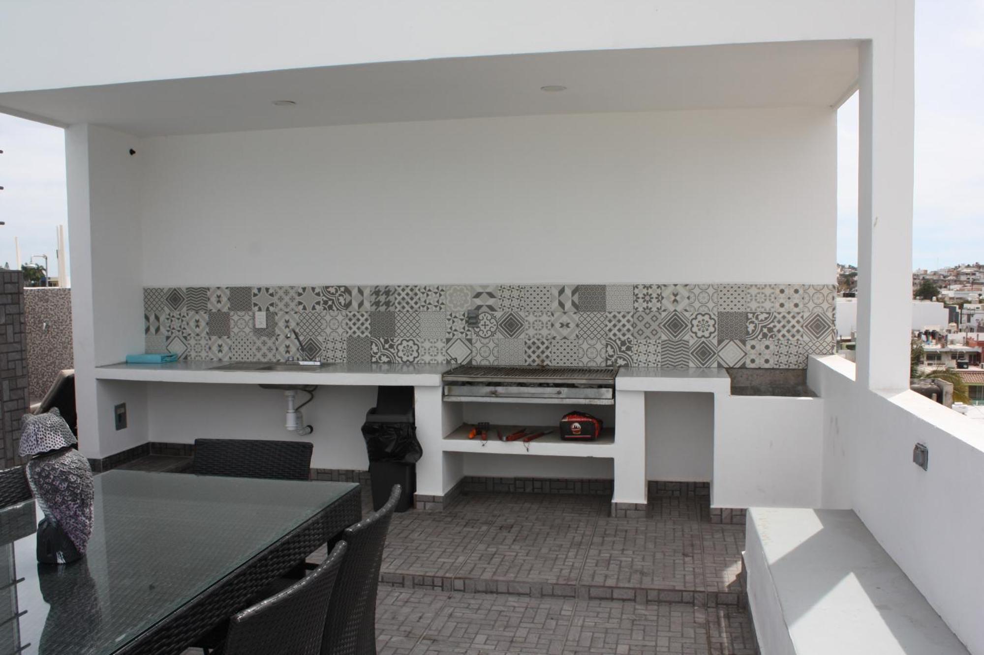 2Br/2Ba Condo 1 Block To Ocean! - Unit 3 Mazatlán Exterior foto